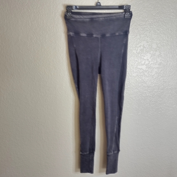 Free People Movement High-Rise Ankle Hot Shot Leggings Sz Xs - Picture 2 of 6